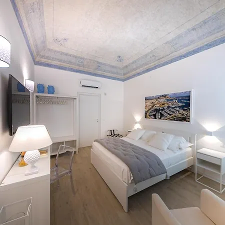 Apartment La Home42 Palermo